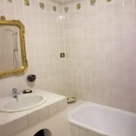 Capanna Arnold Serafini Apartment *